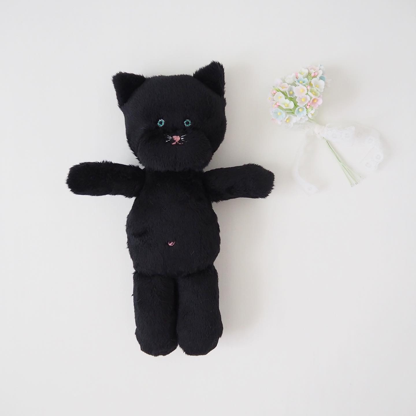 【ハンドメイドぬいぐるみ】黒毛玉くん【どせい工房】 どせい工房