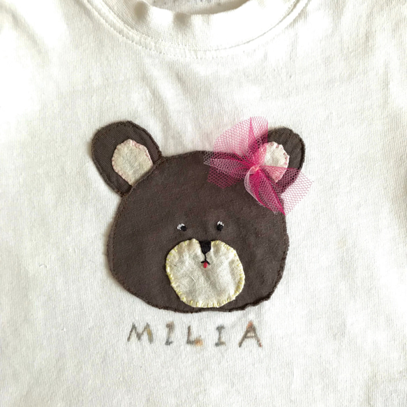 名入れ リボンくまちゃんのTシャツ 2枚目の画像