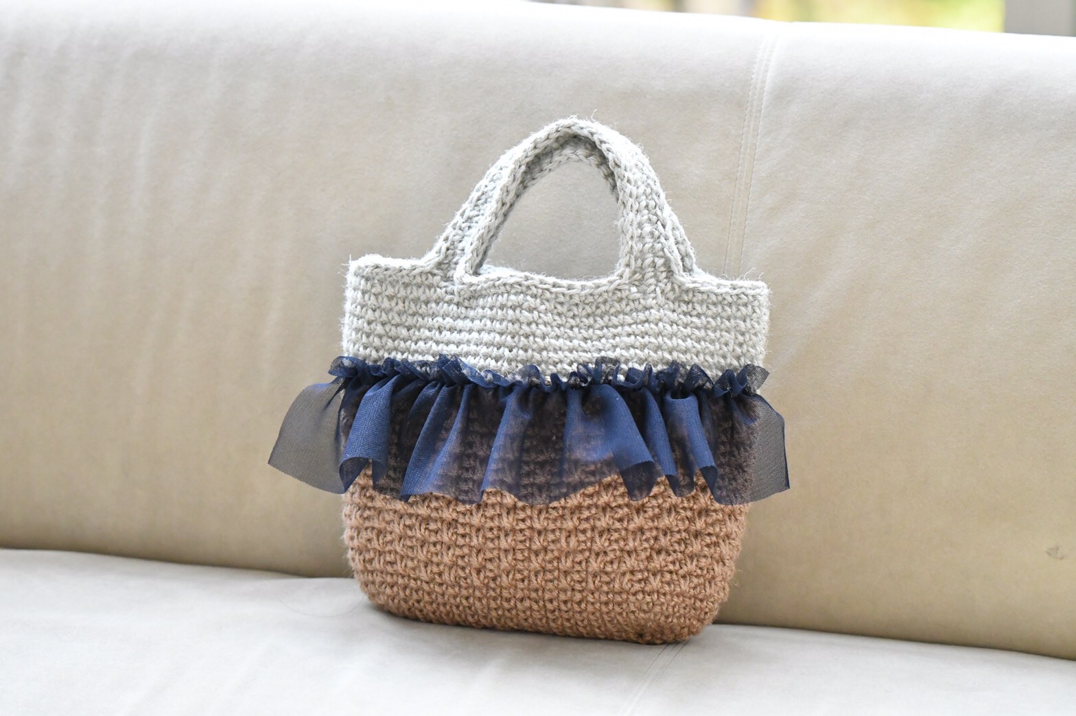 チュールフリル付きかごバッグ（バイカラー）受注製作 4,956円