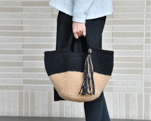 新品❗️未使用❗️woven かごバッグ タッセル付き タッセル付きかごバッグ（ブラック内布付き）受注製作 かご