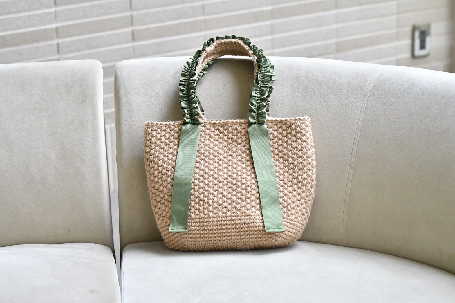 【SANDY LIANG】NAPA BAG スターチャーム付きフリルハンドバッグ スターチャーム付きフリルハンドバッグ BAG LIANG】NAPA 【SANDY