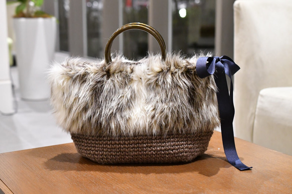 環形手柄毛皮包（棕色）（客製化） 第1張的照片