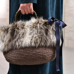 環形手柄毛皮包（棕色）（客製化） 第3張的照片