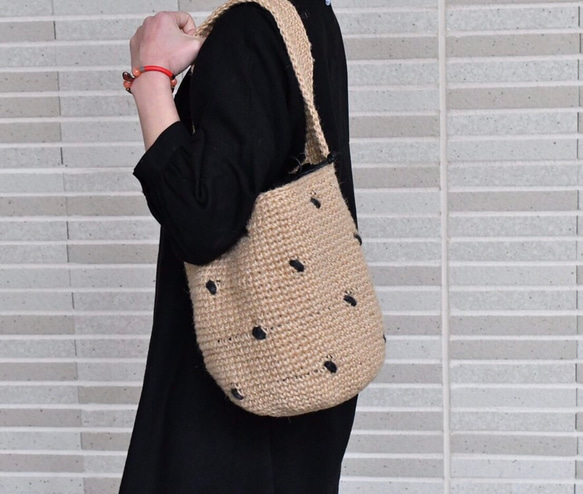 ワンハンドルのバケツバッグ 全2色（受注製作） 2枚目の画像