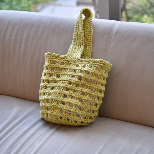 ワンハンドルの方眼編みバケツバッグ／お色が選べまます。(レモン/受注