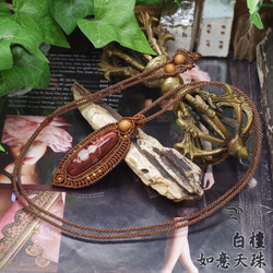 神石『瓢箪天珠』と癒し清める香木『白檀』マクラメ編みネックレス