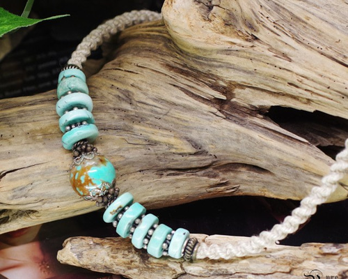 キングマン産『ターコイズ/トルコ』アンティーク調麻紐マクラメ編み