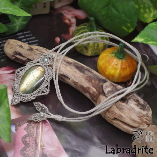 2025.42.8財守海霊鸚哥螺 糸魚川最上級ロウカン氷翡翠 【公式通販】