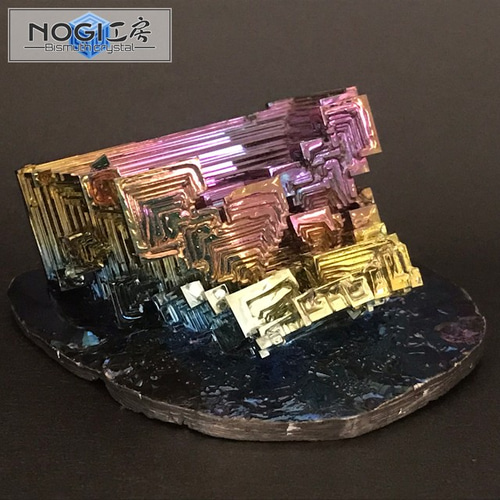 ビスマス結晶 No.006C キューブケース付き [鉱物標本] 立体