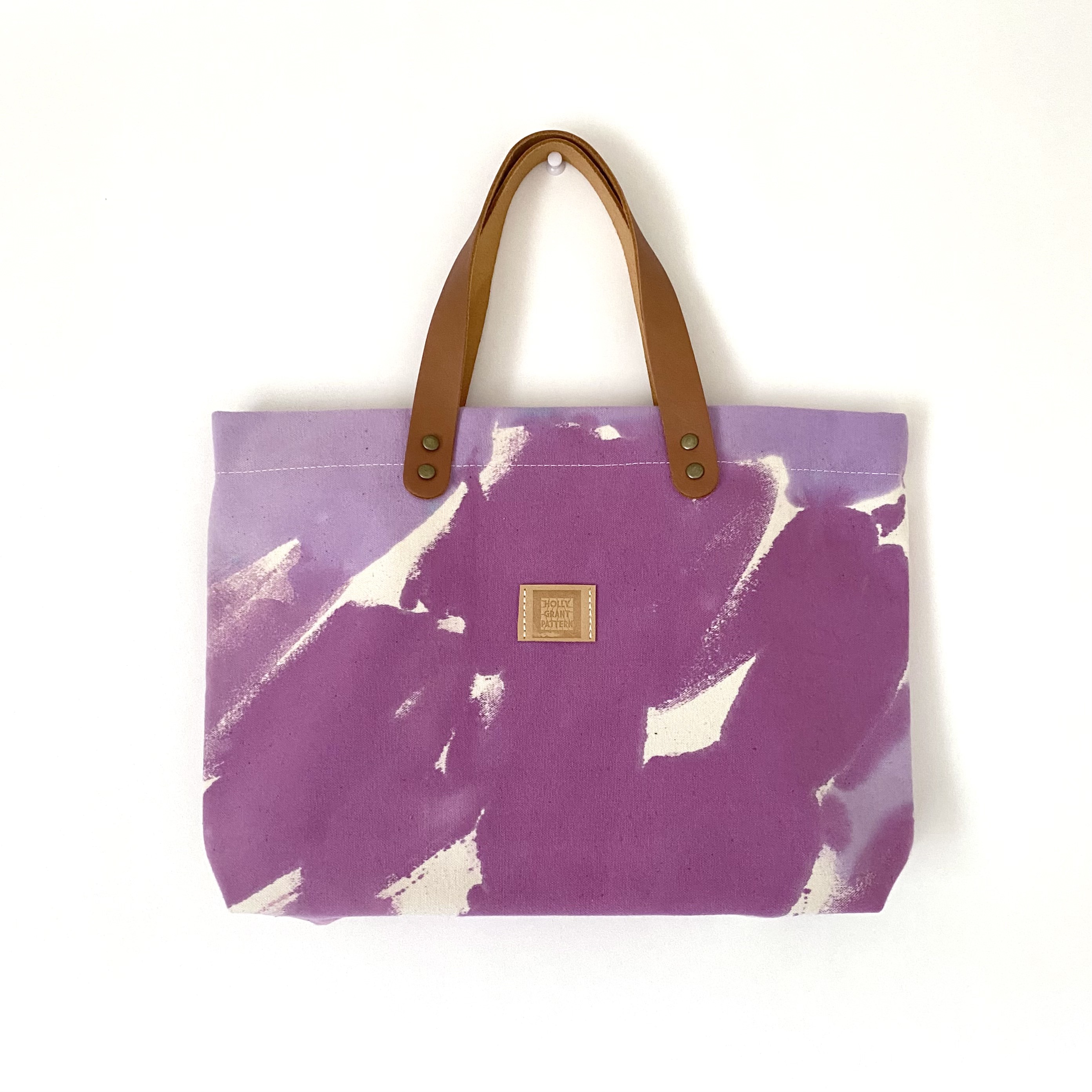 《ワケあり特価！》手染めの帆布トートバック A4 レザーハンドル / purple