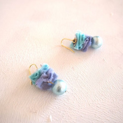 pierced earring / aqua blue / cotton perl 2枚目の画像