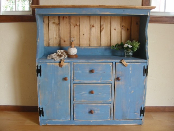 カントリー家具 ワイドキャビネット*（24）アンティーク ブルー受注