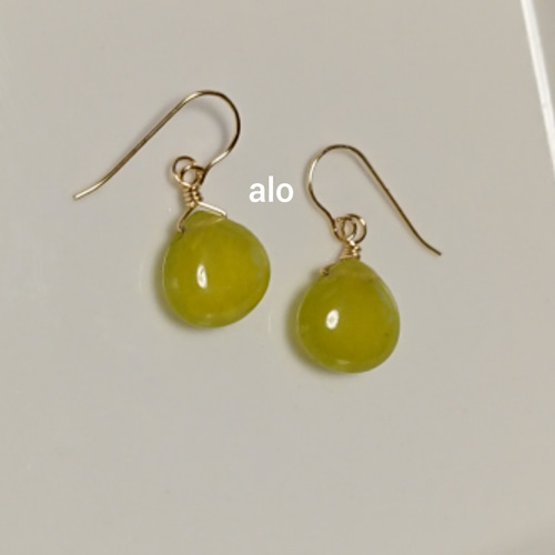 送料無料】14kgf 天然石 オリーブグリーンジェード マロンシェイプ  