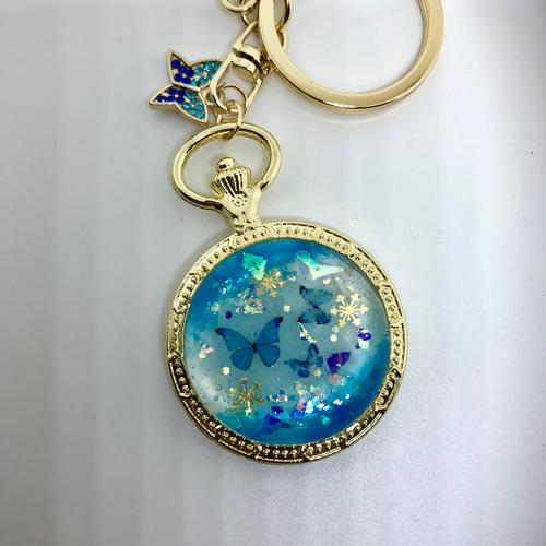 レジン作品 冬の蝶 キーホルダー キーホルダー BEAT 通販
