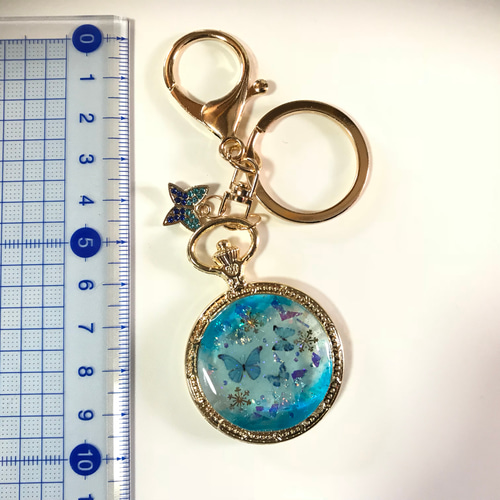 レジン作品 冬の蝶 キーホルダー キーホルダー BEAT 通販