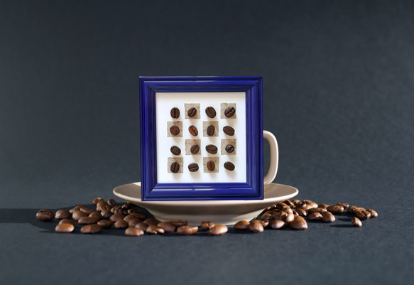 〈整列するコーヒー豆〉コーヒー豆アート 3枚目の画像