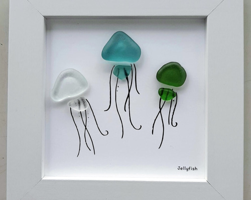 シーグラスアート『 autumn•*¨*•.¸♬︎』他2点 シーグラスアート 秋 紅葉 リス きのこ - メルカリ