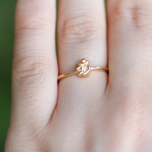 K18　YG ダイヤモンドリング　オーム型リング　指輪　ゴールドリング imgrc0150729898.jpg