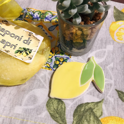 レモン柄のアロマタイル　ワイヤースタンド付き 4枚目の画像