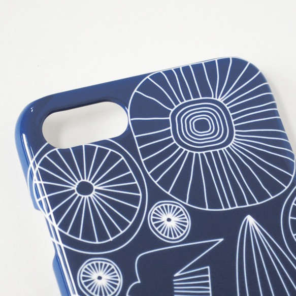 ＊iPhone17＊自然へようこそ ネイビー北欧 スマホケース スマホカバー Xperia シンプル 北欧柄 側面印刷 2枚目の画像