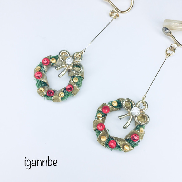 Christmas wreath earring 2枚目の画像