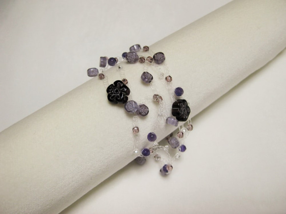 ちいさな紫の花アメジストを添えて 2枚目の画像