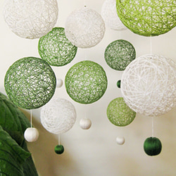 再販140　こもれび　糸玉＆巻き玉モビール　 2枚目の画像