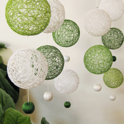 再販140　こもれび　糸玉＆巻き玉モビール　 4枚目の画像