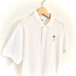 ウシがUFOに！キャトルミューティレーション刺繍ポロシャツ（白）　UVカット　SS～Lサイズ 2枚目の画像