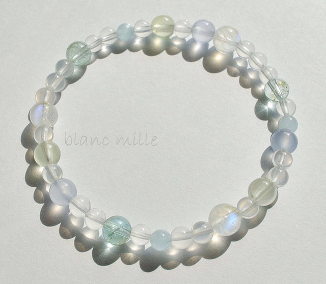 No.1038　爽やか天然石ブレスレット　ブルームーンストーン　プレナイト　トパーズ　アクアマリン　ブルーカルセドニー 12,556円