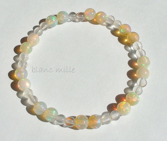 No.1023　プレシャスオパール＆ミニムーンストーン  天然石ブレスレット　アクセサリー