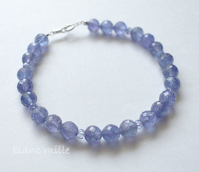 No.1189　タンザナイト6mm＆ミニ カットビーズ　K10シンプルブレスレット　ブルーゾイサイト　天然石アクセサリー