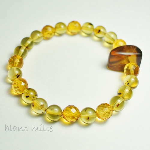 black-gold-super-seven-