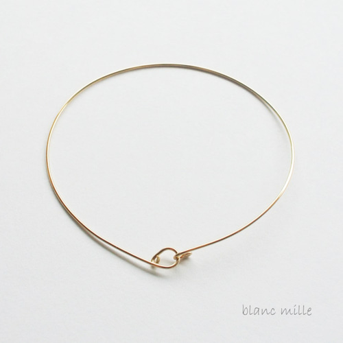 No.b-w0.7○*K18ワイヤーブレスレット○*シンプルブレス 18金丸