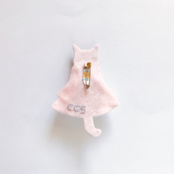 ●SOLD OUT●【せなかねこブローチ】ウェディングドレス風ワンピースの猫ちゃん 3枚目の画像