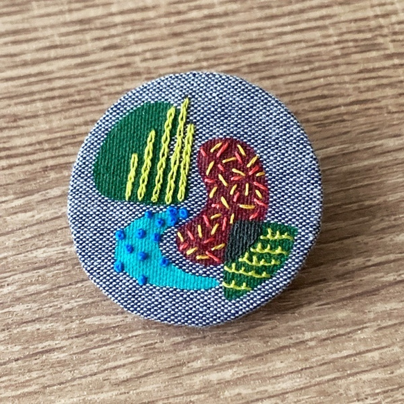 <<四季-夏暑>>系列：規圓  手刺繡別針Hand Embroidery Pin 第1張的照片