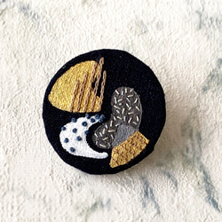 <<四季-凜冬>>系列：規圓  手刺繡別針Hand Embroidery Pin 第1張的照片