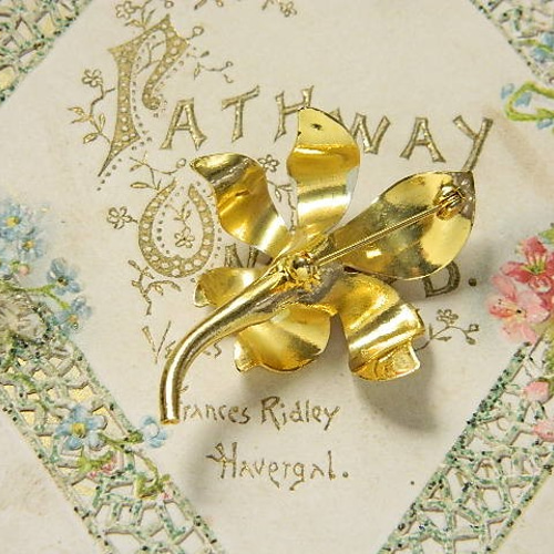 Cerrito美しい白百合のヴィンテージブローチ ブローチ Maple Lane 通販