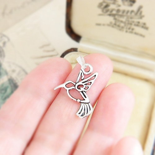 ♢Hummingbird＊ハミングバード/ハチドリのペンダントトップ