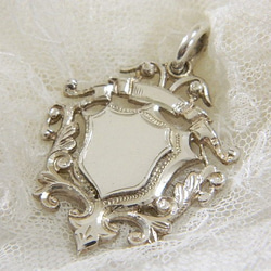 ＊純銀製フォブ＊1908年英国フルホールマーク懐中時計チェーン飾り　スターリングシルバー　アンティーク　エドワーディアン 3枚目の画像