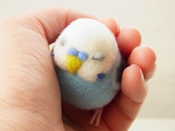 オーダーメイド ふくふくおねむなセキセイインコ ブローチor手乗り