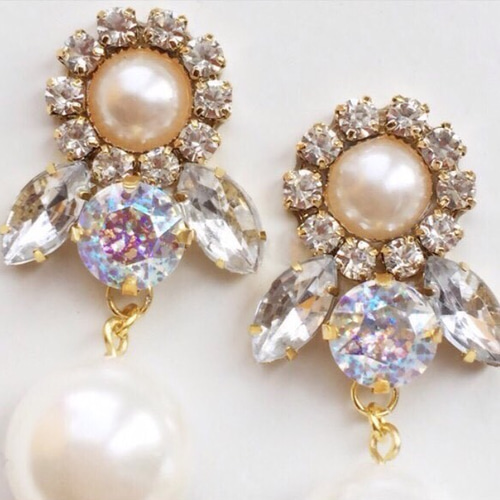 no530/パールビジューピアス ピアス（その他） espoir 通販｜Creema 