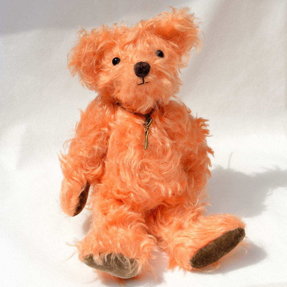 透明感のあるオレンジモヘアがとても華やかなテディベア 【オーダー品】クリスマス