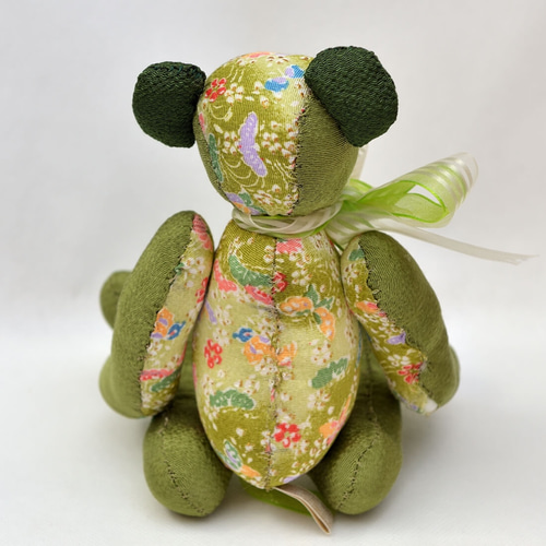 ちりめんを使った和風テディベア ちりめん 紅鼻 「こどもの日