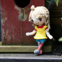 [Made Brown Handmade]手編みのウール人形 - 遊び心のある可愛いヨーヨー 3枚目の画像