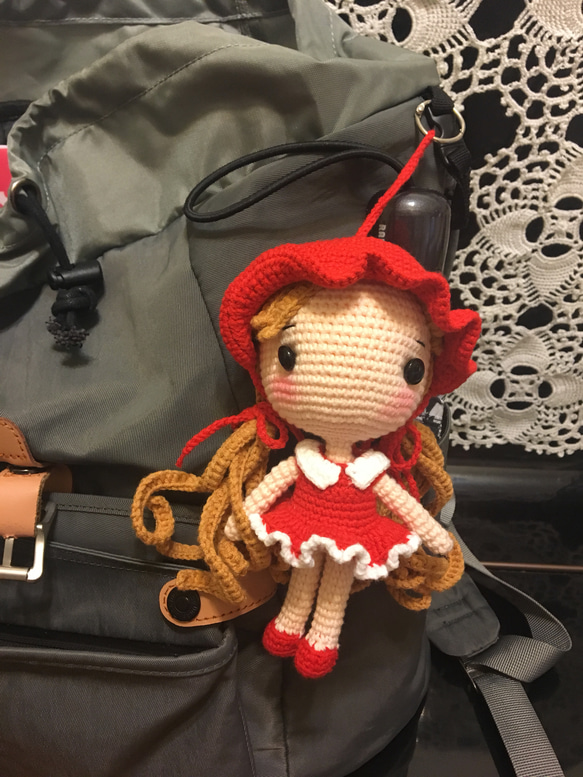 【磨啡手作】手編毛線玩偶—小紅帽吊飾 第2張的照片