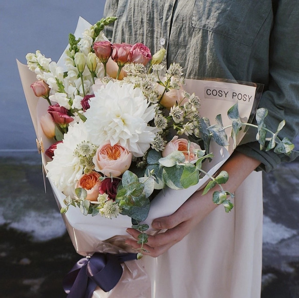 客製新鮮花束 Fresh flower bouquet【自選色系澎湃】節慶祝賀 / 日常生活 / 送人自用 / 佈置拍照 第2張的照片