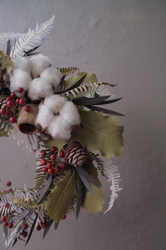 乾燥花圈 wreath【冬月暖心】節慶裝飾 / 居家佈置 / 自選色系 / 客製花圈 / 自用送禮 第2張的照片