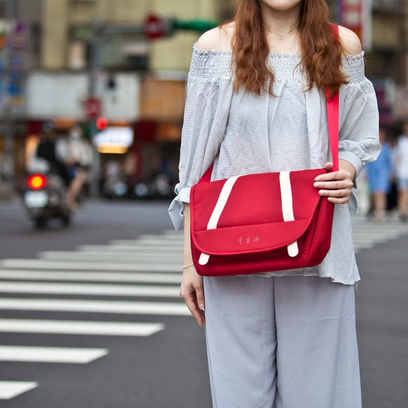 beauty-beast メッセンジャーバッグ 赤 beauty-beast メッセンジャーバッグ 赤 beauty-beast