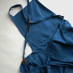 《受注生産》リネンのエプロンワンピースベーシック/巻きスカートタイプ 4枚目の画像